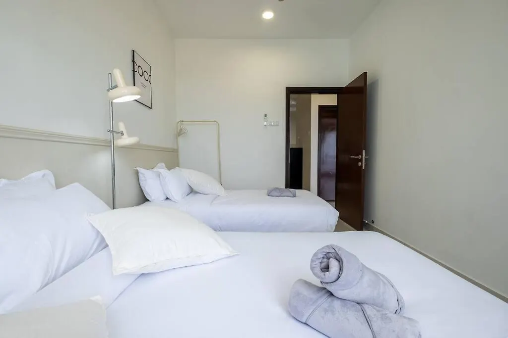 Instagrammable Paraiso Near Pavilion Bukit Jalil 7Pax Kuala Lumpur Apartment