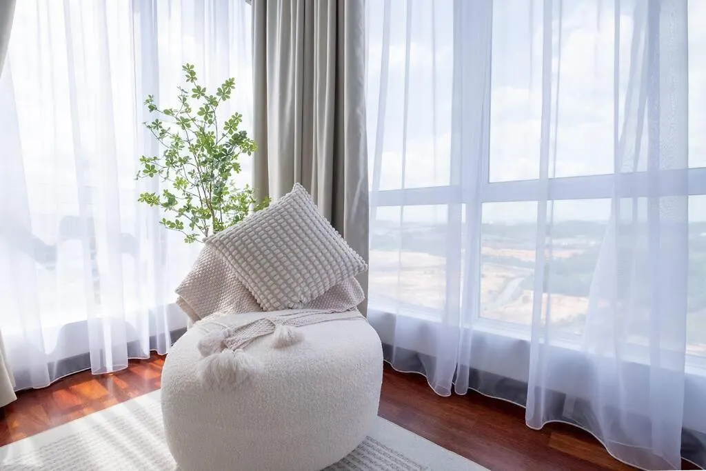 Instagrammable Paraiso Near Pavilion Bukit Jalil 7Pax Kuala Lumpur