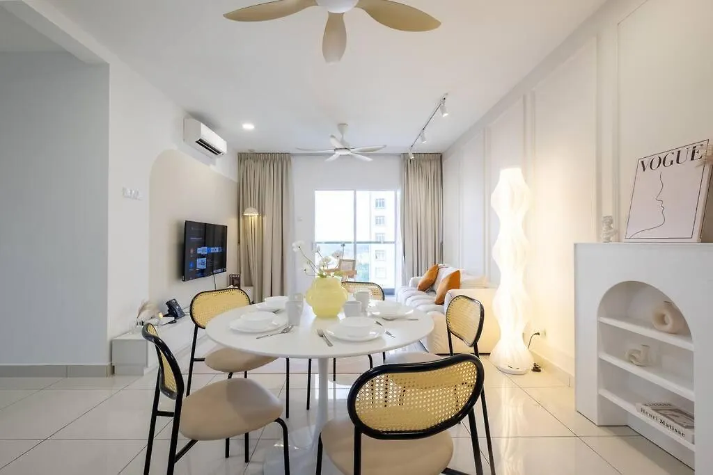 Apartment Instagrammable Paraiso Near Pavilion Bukit Jalil 7Pax Kuala Lumpur